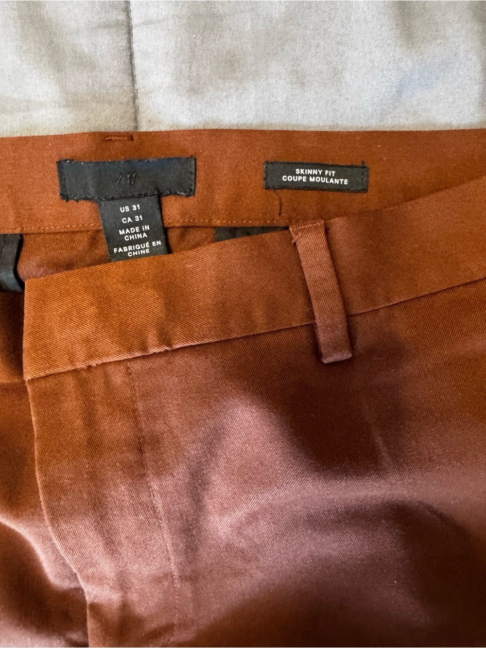 H&M Skinny Fit Chinos in Rust